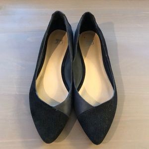 Joes Jeans black pointed toe flats